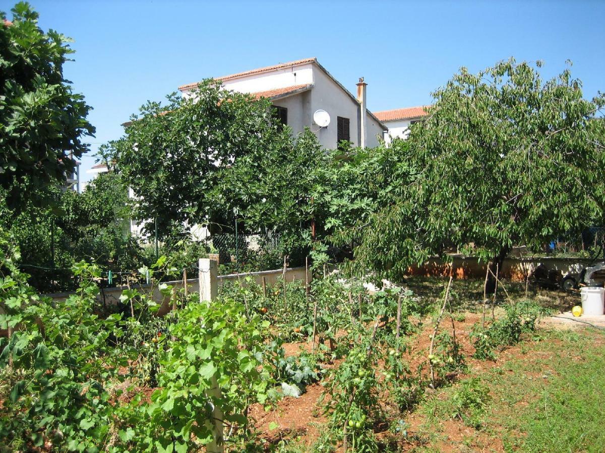 Tihi Apartman Zadar Exterior foto
